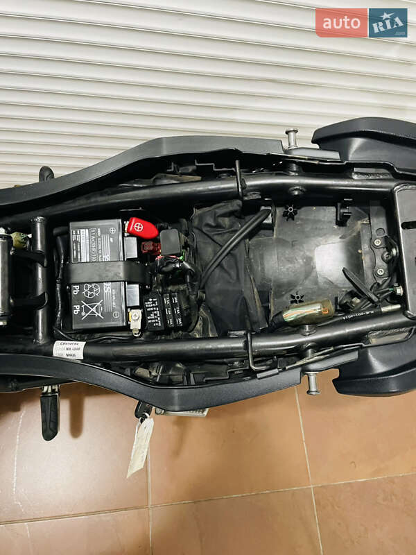 Мотоцикл Без обтекателей (Naked bike) Honda CB 650F 2014 в Киеве