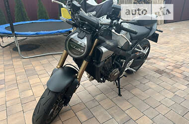 Мотоцикл Классик Honda CB 650R 2024 в Киеве