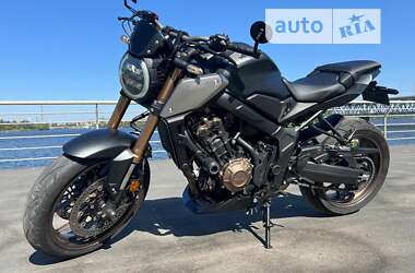 Мотоцикл Без обтекателей (Naked bike) Honda CB 650R 2021 в Днепре