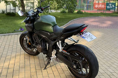 Мотоцикл Без обтекателей (Naked bike) Honda CB 650R 2024 в 
