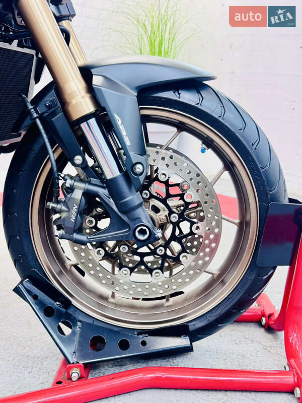 Спортбайк Honda CB 650R 2019 в Одессе