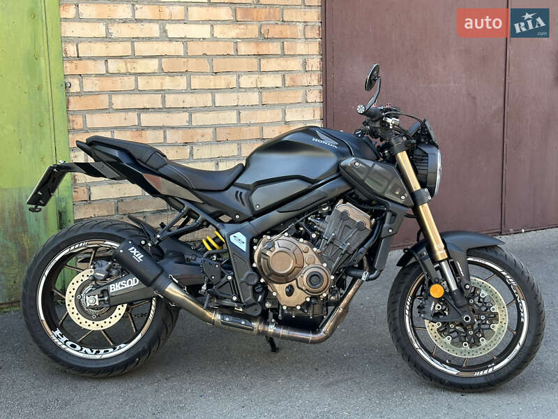 Мотоцикл Без обтекателей (Naked bike) Honda CB 650R 2020 в Киеве