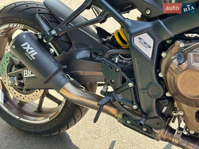 Мотоцикл Без обтекателей (Naked bike) Honda CB 650R 2020 в Киеве