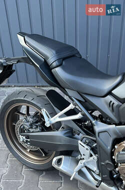 Мотоцикл Без обтекателей (Naked bike) Honda CB 650R 2024 в 