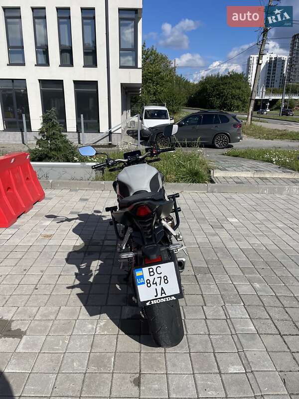 Мотоцикл Без обтікачів (Naked bike) Honda CB 650R 2024 в 