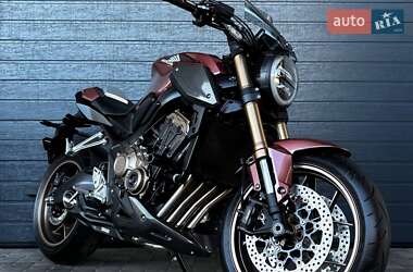 Мотоцикл Без обтекателей (Naked bike) Honda CB 650R 2023 в Белой Церкви