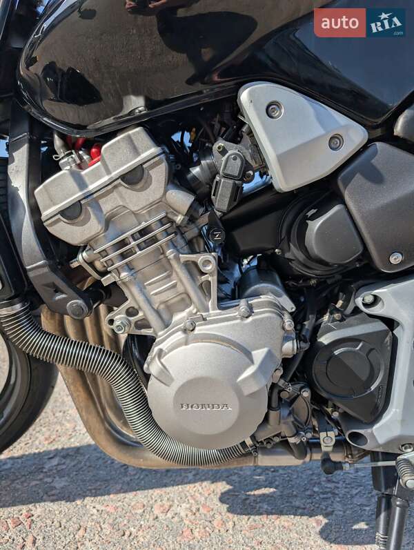 Мотоцикл Без обтікачів (Naked bike) Honda CB 900F Hornet 2002 в Києві