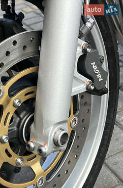 Мотоцикл Без обтекателей (Naked bike) Honda CB 900F Hornet 2002 в 