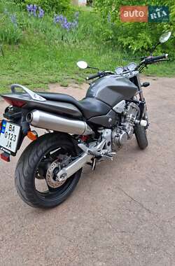 Мотоцикл Без обтекателей (Naked bike) Honda CB 900F Hornet 2003 в 