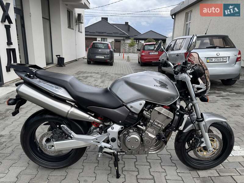 Мотоцикл Без обтекателей (Naked bike) Honda CB 900F Hornet 2002 в Ровно фото 10 Мотоцикл Без обтекателей (Naked bike) Honda CB 900F Hornet 2002 в Ровно