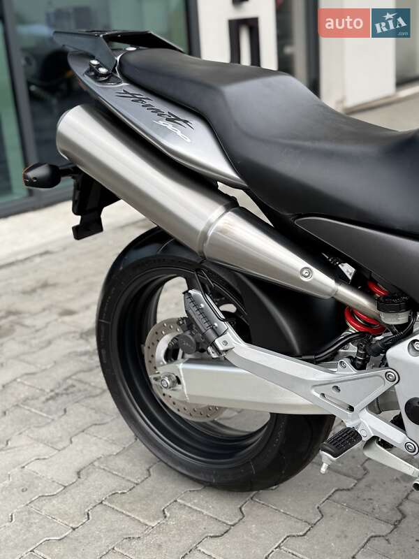 Мотоцикл Без обтекателей (Naked bike) Honda CB 900F Hornet 2002 в Ровно фото 13 Мотоцикл Без обтекателей (Naked bike) Honda CB 900F Hornet 2002 в Ровно