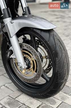 Мотоцикл Без обтекателей (Naked bike) Honda CB 900F Hornet 2002 в 