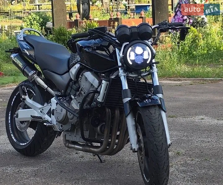 Honda CB 900F Hornet 2003