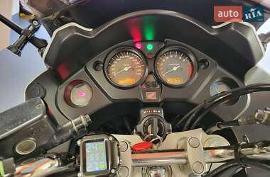 Мотоцикл Спорт-туризм Honda CBF 1000 2010 в 