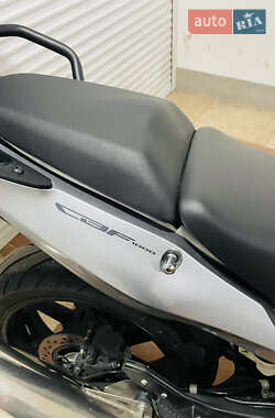 Мотоцикл Спорт-туризм Honda CBF 1000 2011 в 
