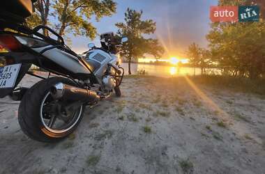 Мотоцикл Классик Honda CBF 1000 2009 в 