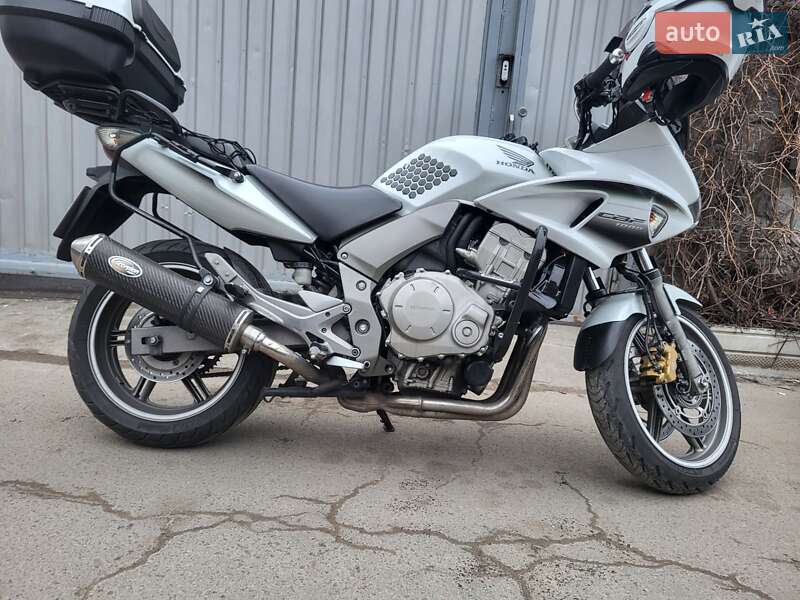 Мотоцикл Классик Honda CBF 1000 2009 в Киеве