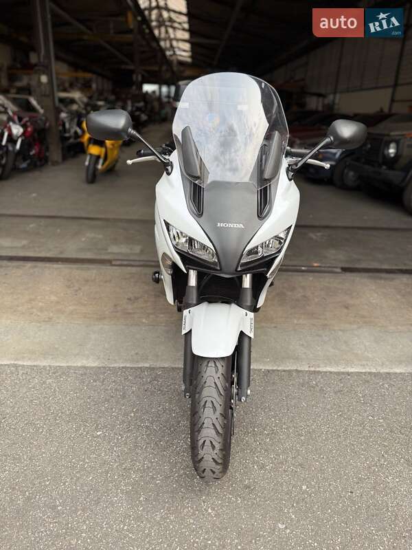 Мотоцикл Спорт-туризм Honda CBF 1000 2012 в Чернигове