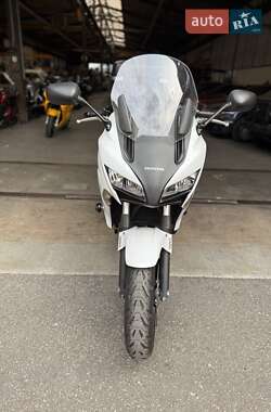 Мотоцикл Спорт-туризм Honda CBF 1000 2012 в 