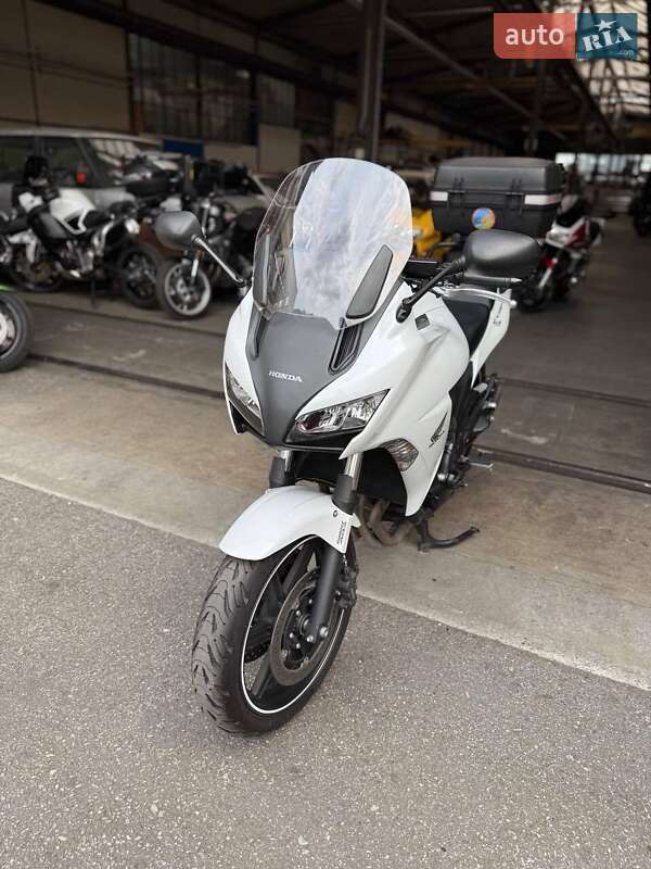 Мотоцикл Спорт-туризм Honda CBF 1000 2012 в Чернигове