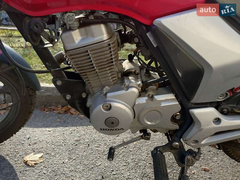 Мотоцикл Без обтікачів (Naked bike) Honda CBF 125 2012 в Нікополі