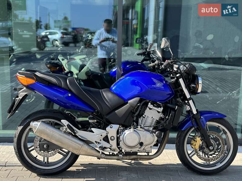 Мотоцикл Без обтекателей (Naked bike) Honda CBF 500 2007 в 