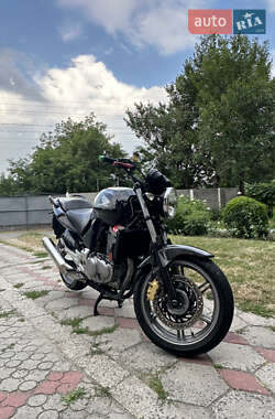 Мотоцикл Спорт-туризм Honda CBF 500 2006 в 