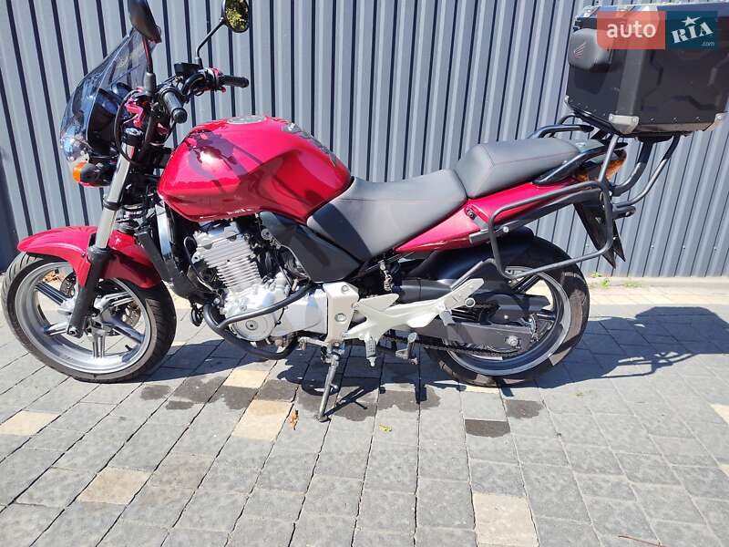 Honda CBF 500 2006