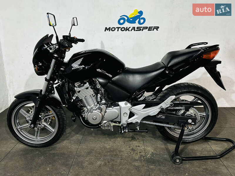 Мотоцикл Без обтекателей (Naked bike) Honda CBF 500 2004 в Бердичеве