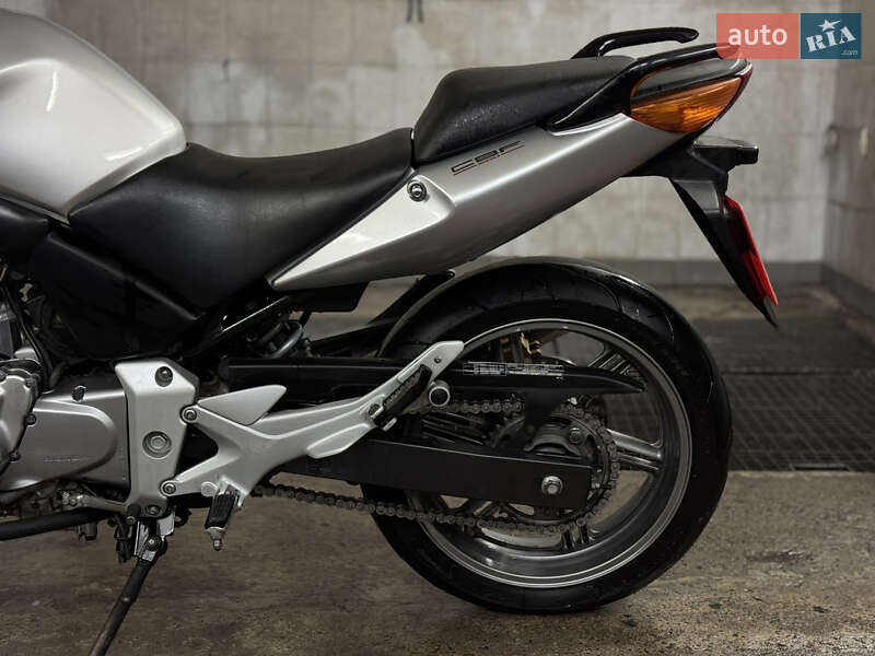 Мотоцикл Без обтекателей (Naked bike) Honda CBF 500 2004 в Ровно