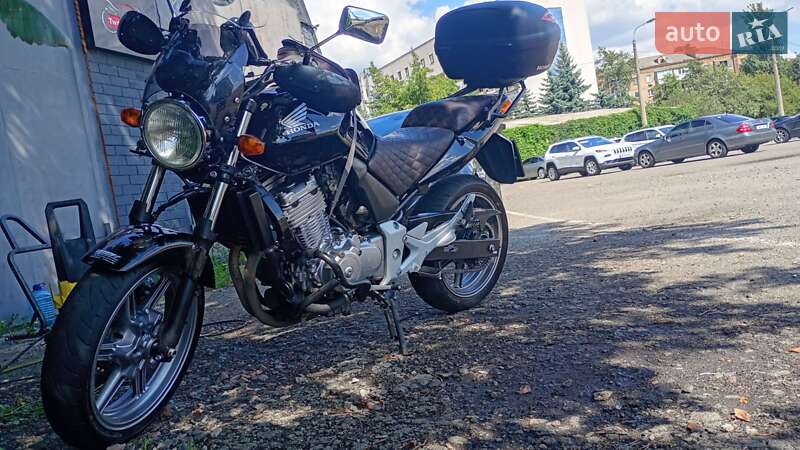 Honda CBF 500 2004 Honda CBF 500 2004