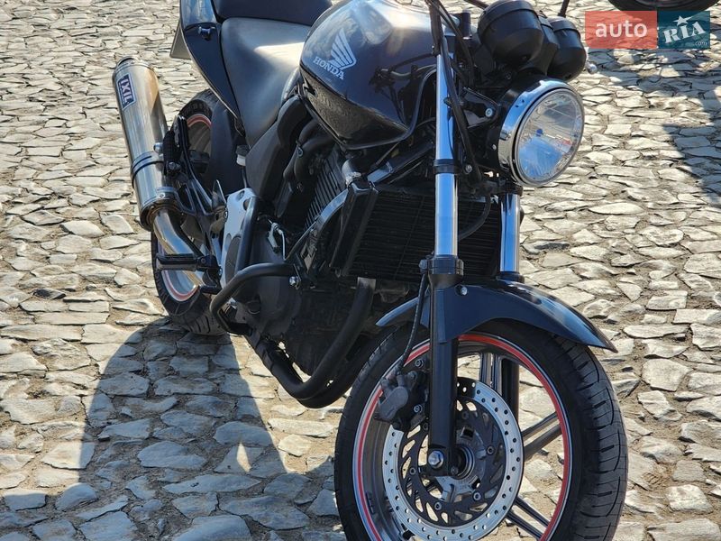 Honda CBF 500 2004