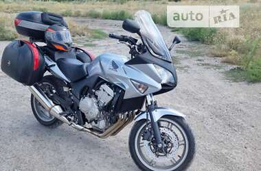 Мотоцикл Спорт-туризм Honda CBF 600 2008 в Пятихатках