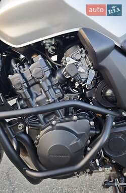 Мотоцикл Без обтікачів (Naked bike) Honda CBF 600 2005 в 
