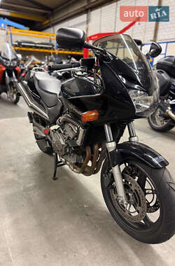 Мотоцикл Спорт-туризм Honda CBF 600 2000 в 