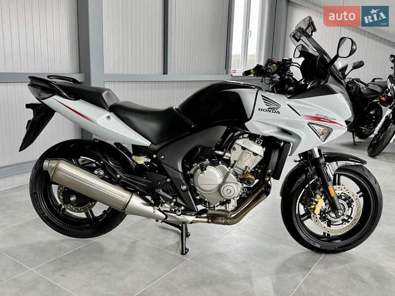 Мотоцикл Спорт-туризм Honda CBF 600 2010 в Хмельницком фото 2 Мотоцикл Спорт-туризм Honda CBF 600 2010 в Хмельницком