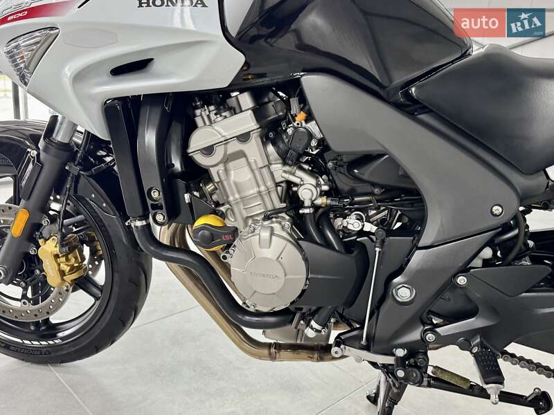 Мотоцикл Спорт-туризм Honda CBF 600 2010 в Хмельницком фото 14 Мотоцикл Спорт-туризм Honda CBF 600 2010 в Хмельницком