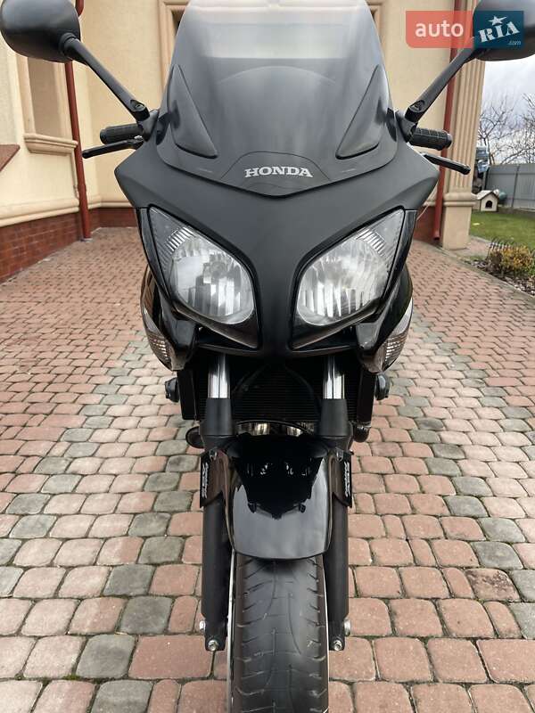 Мотоцикл Туризм Honda CBF 600 2008 в Гусятині