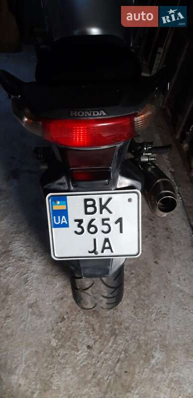 Мотоцикл Спорт-туризм Honda CBF 600N 2005 в Красилові