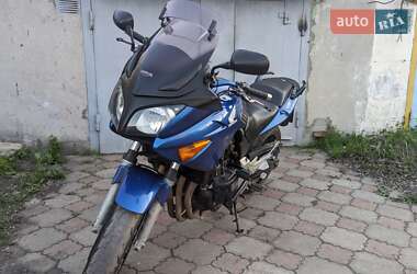 Мотоцикл Спорт-туризм Honda CBF 600N 2004 в 