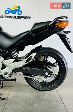 Мотоцикл Без обтекателей (Naked bike) Honda CBF 600N 2004 в 