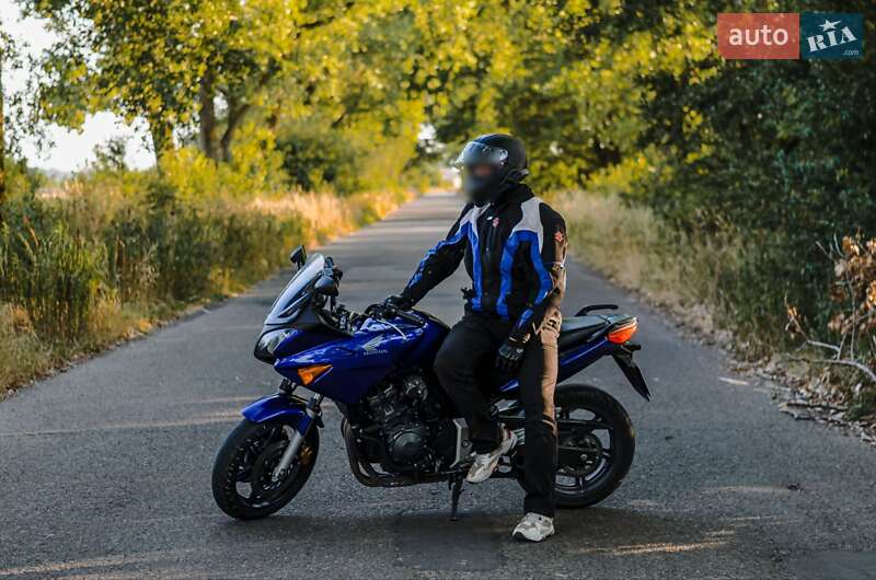 Мотоцикл Спорт-туризм Honda CBF 600N 2004 в Николаеве