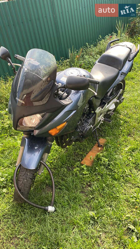 Мотоцикл Спорт-туризм Honda CBF 600N 2005 в Млиніві фото 2 Мотоцикл Спорт-туризм Honda CBF 600N 2005 в Млиніві