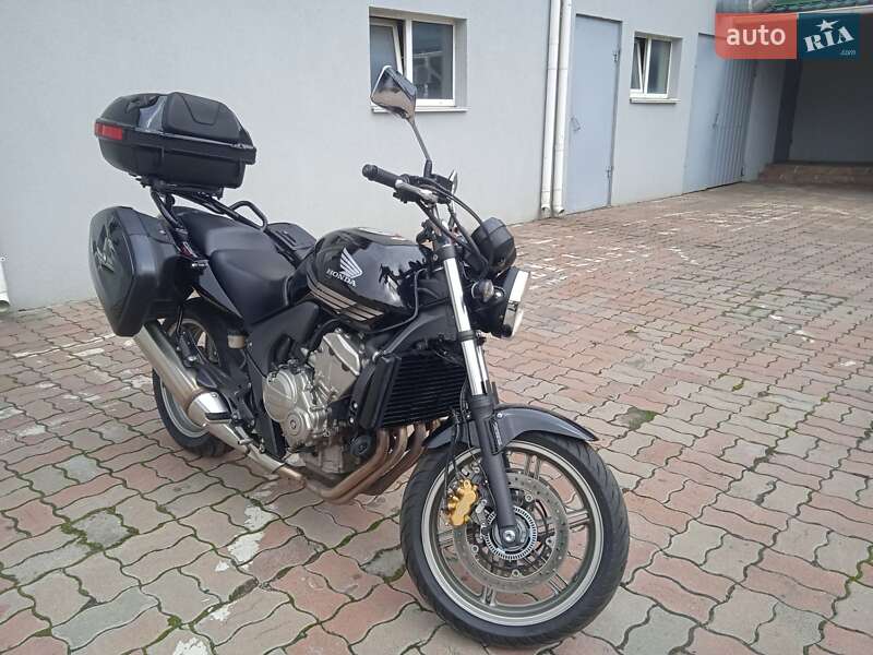 Мотоцикл Без обтекателей (Naked bike) Honda CBF 600NА 2010 в Киеве