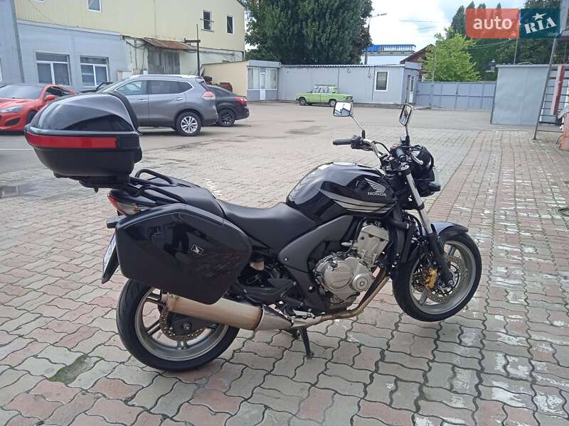 Мотоцикл Без обтекателей (Naked bike) Honda CBF 600NА 2010 в Киеве