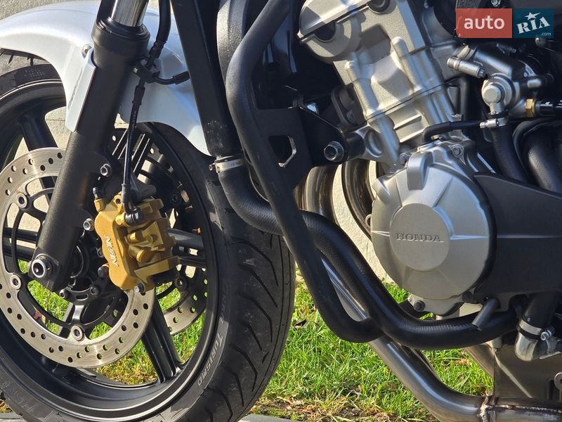 Мотоцикл Без обтекателей (Naked bike) Honda CBF 600NА 2010 в Ровно фото 21 Мотоцикл Без обтекателей (Naked bike) Honda CBF 600NА 2010 в Ровно