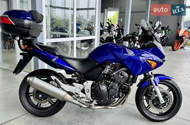 Мотоцикл Спорт-туризм Honda CBF 600S 2004 в 