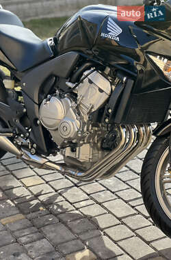 Мотоцикл Спорт-туризм Honda CBF 600SA 2008 в 