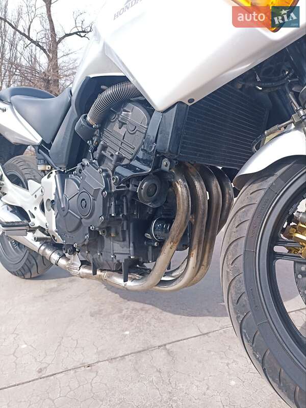 Мотоцикл Спорт-туризм Honda CBF 600SA 2004 в Кривом Роге фото 9 Мотоцикл Спорт-туризм Honda CBF 600SA 2004 в Кривом Роге