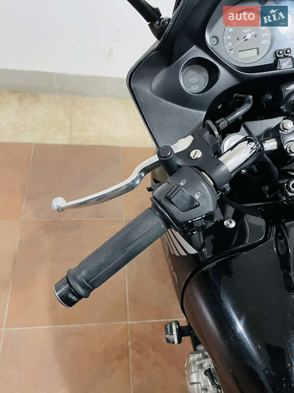 Мотоцикл Спорт-туризм Honda CBF 600SA 2009 в Києві фото 4 Мотоцикл Спорт-туризм Honda CBF 600SA 2009 в Києві